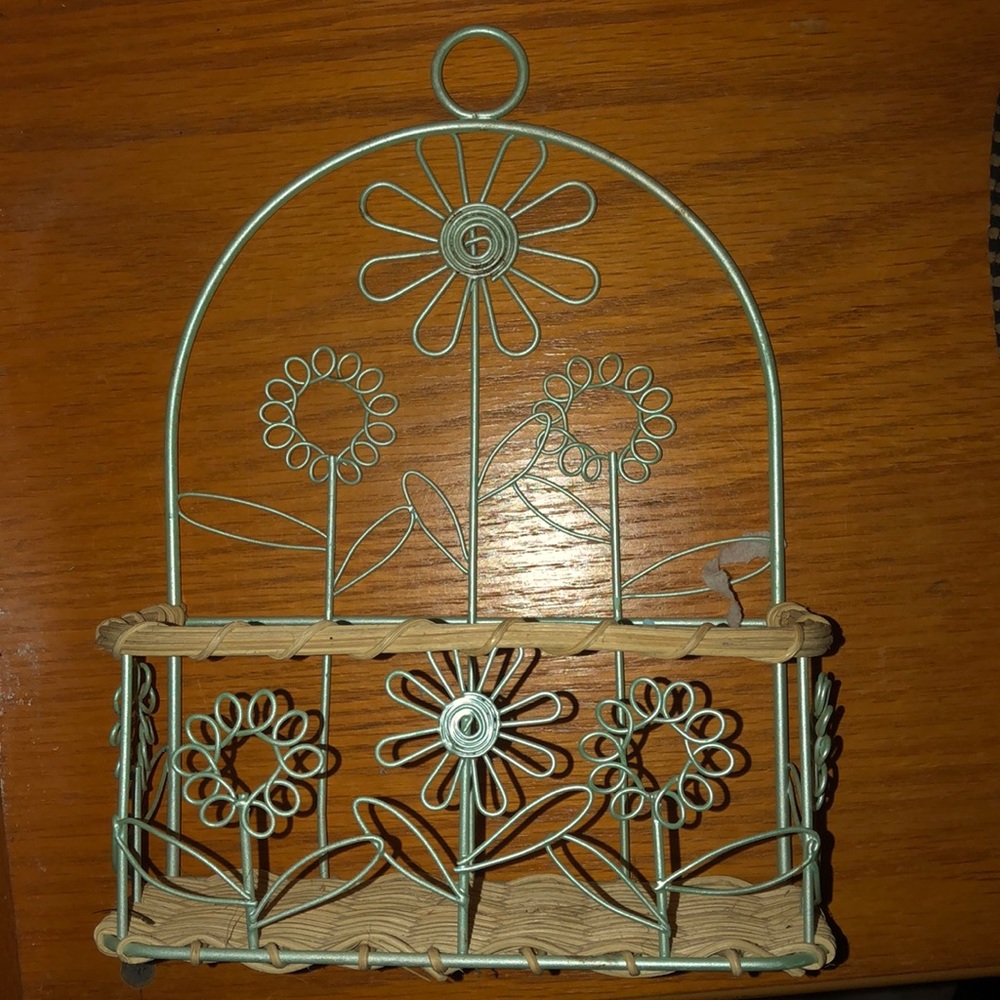 Wall decor holder